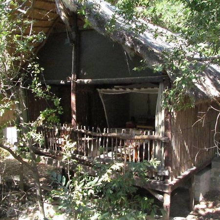 Caprivi Houseboat Safari Lodge Катима-Мулило Экстерьер фото